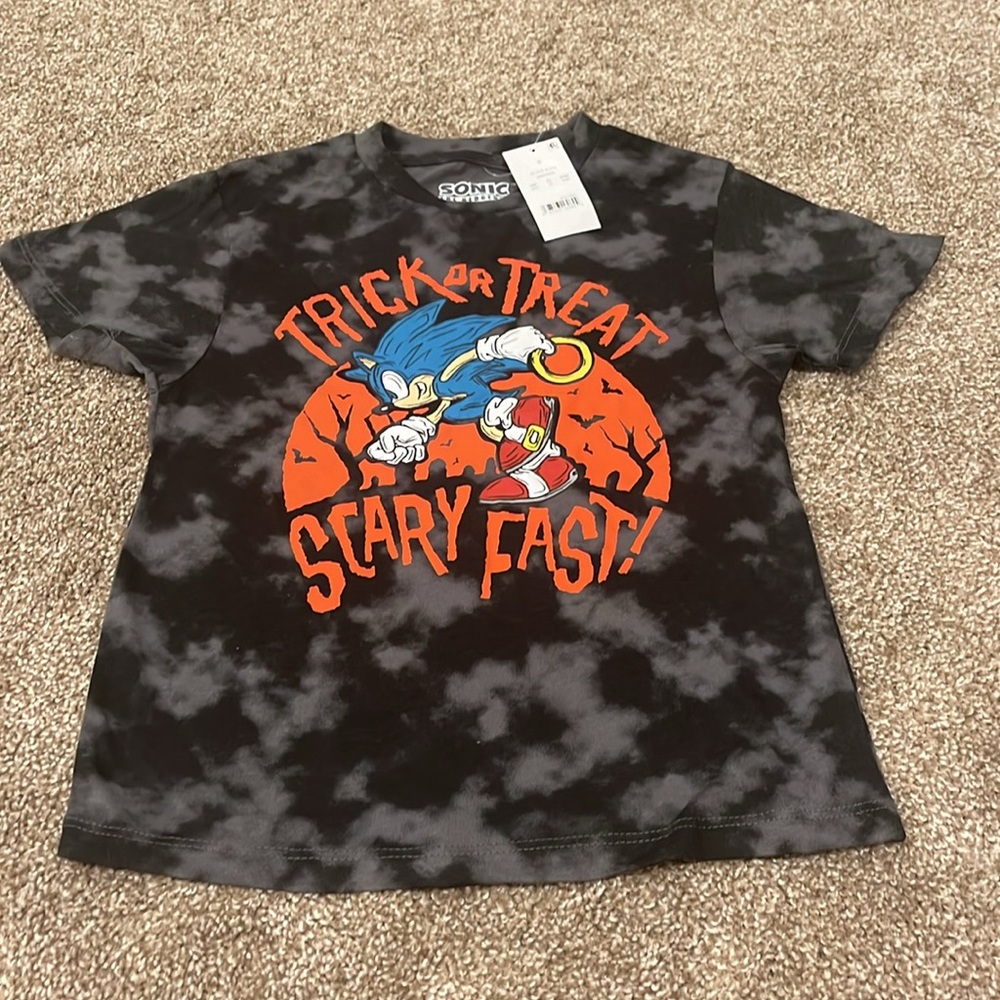 Sonic The Hedgehog Halloween Tshirt Boys Small Scary Fast Shirt Sega 2023